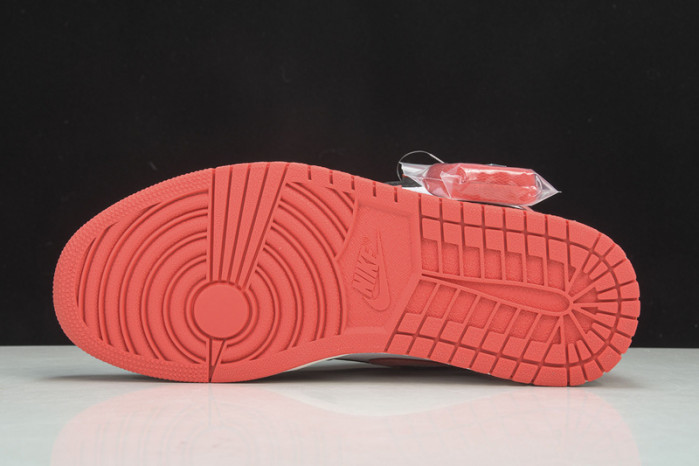 Jordan 1 Retro High Track Red - 555088-112