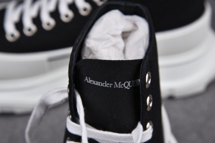 ale*d*r M*Q*en sneakers