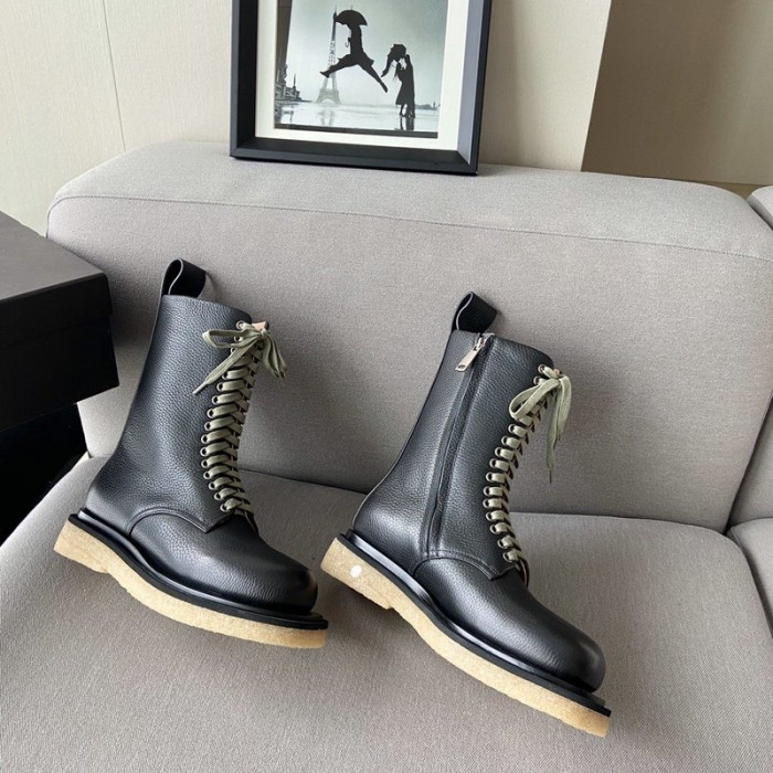 Bo*te*ga ve*ne*ta sneaker