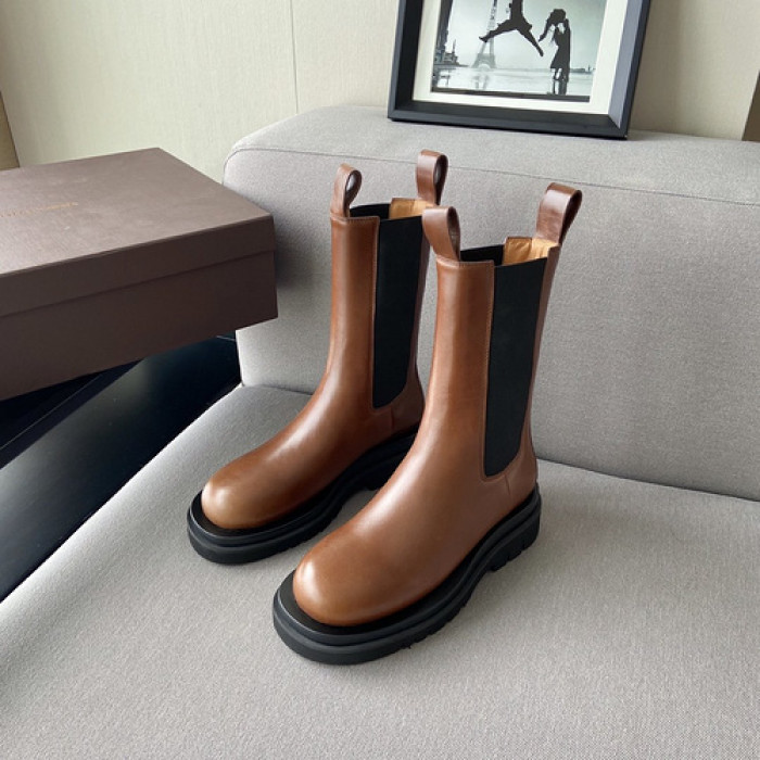 Bo*te*ga ve*ne*ta sneaker