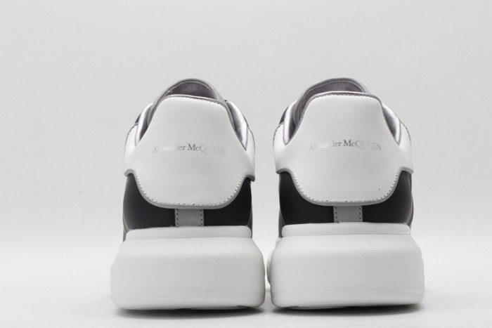 ale*d*r M*Q*en sole sneakers