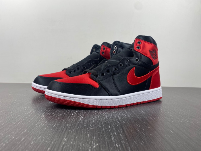 Air Jordan 1 "Satin Bred" (2023) FD4810-061