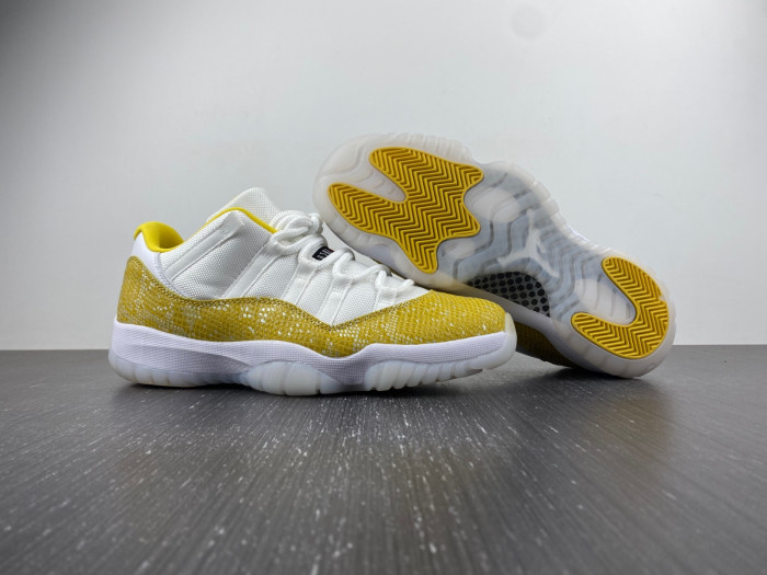 Air Jordan WMNS AIR JORDAN 11 LOW 