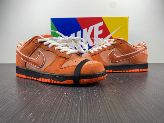 NIKE Concepts x Nike SB Dunk Low “Orange Lobster” FD8776-800
