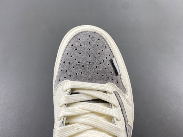 Travis Scott x Air Jordan 1 ” Reverse Mocha “ TS XS3086-004