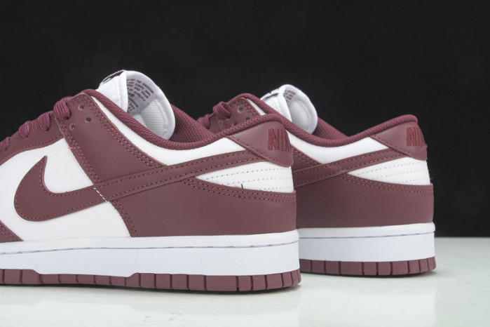 Nike Dunk Low Bordeaux DD1503-108