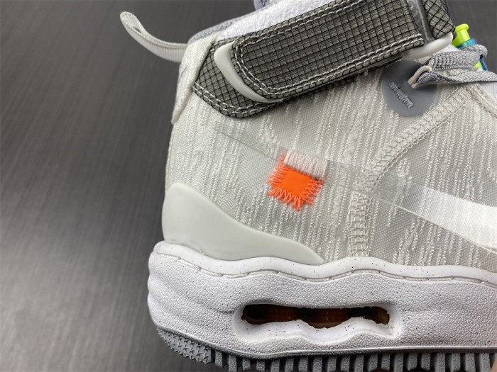 OW AIR FORCE 1 MID WHITE DO6290-100