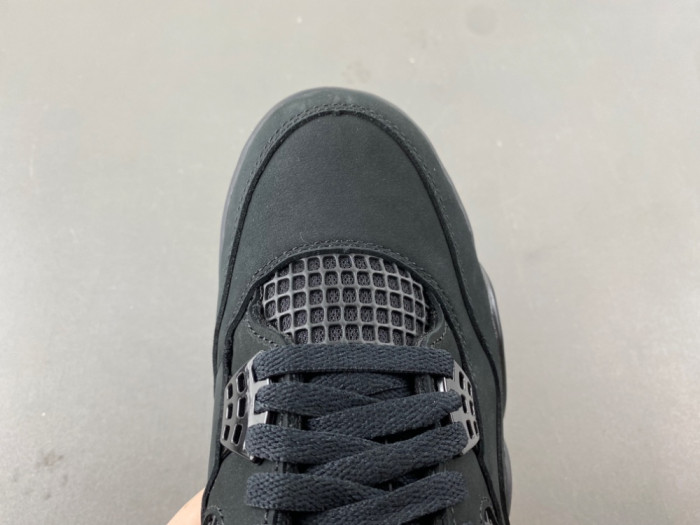 Air Jordan 4 “Black Cat” 2025 FV5029-010