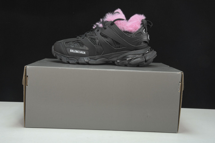 BL TRIPLE S TRAINERS