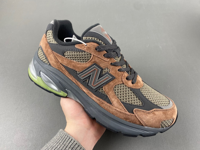 new balance NB M2010BRN