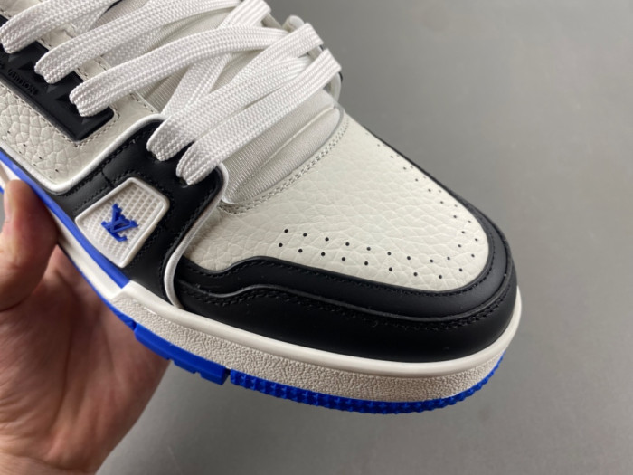 l0*is V*t0n lv trainer lvt-197