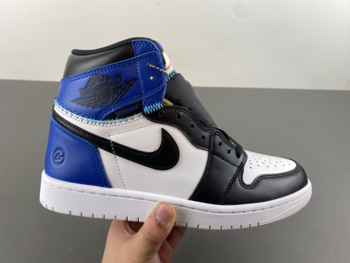 fragment x Union x Air Jordan 1 Hi IO7847-001