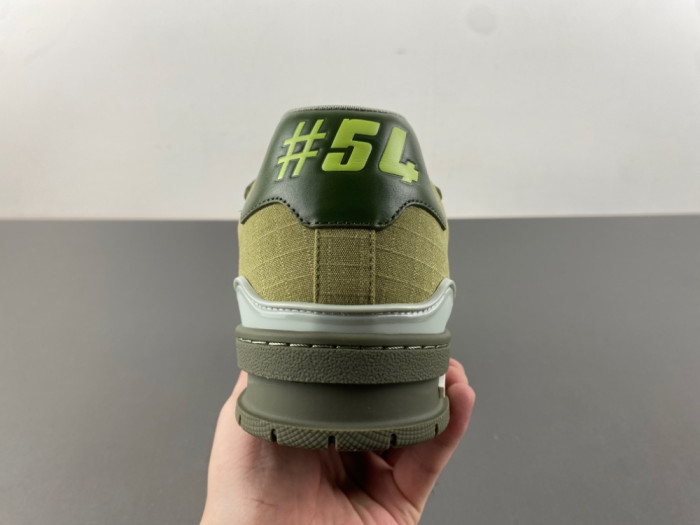 l0*is V*t0n lv trainer lvt-202