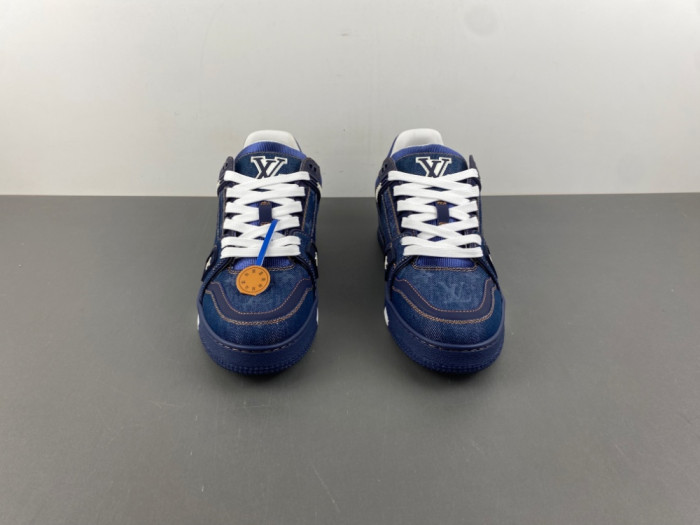 l0*is V*t0n lv trainer lvt-204