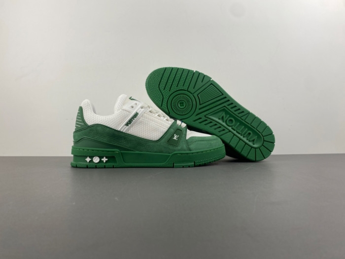 l0*is V*t0n lv trainer lvt-206