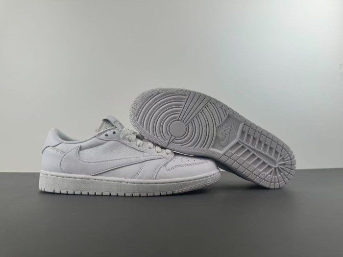 Travis Scott x Air Jordan 1 Low TD1228-111