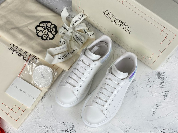 ale*d*r M*Q*en sole sneakers black