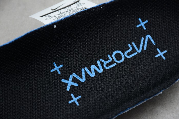 Air VaporMax 2019 Premium Black Active Fuchsia Photo Blue AT6810-001