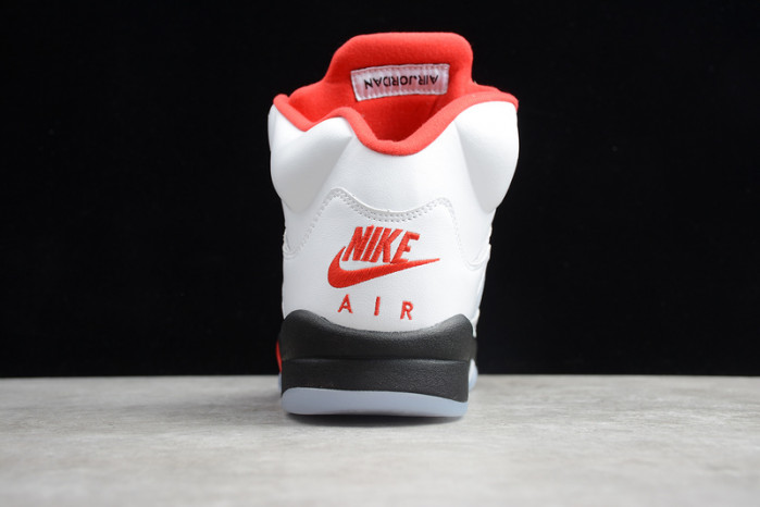 Air Jordan 5 Fire Red DA1911-102