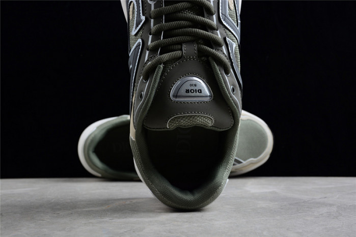 DR B30 TRAINER SNEAKER