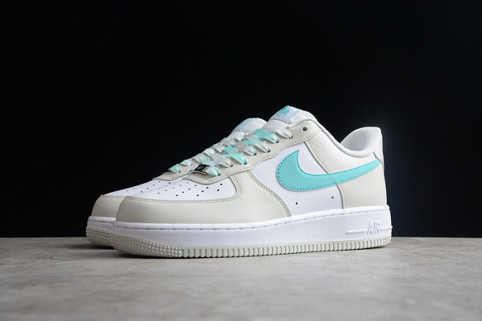NIKE Air Force 1 LZ6699-555