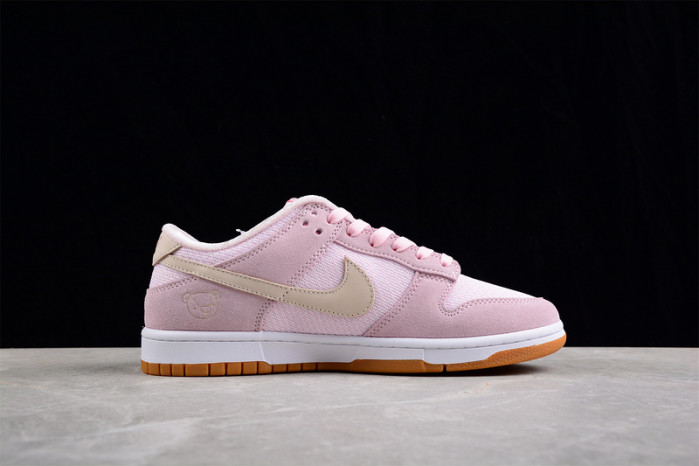 Nike SB Dunk Low “Teddy Bear” DZ5318-640