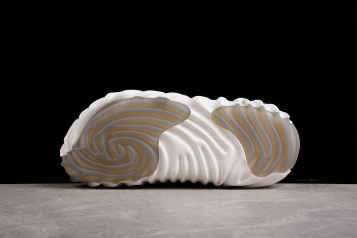 Cr*0*s pollex clog by salehe bembury spackle almost white