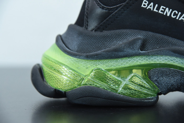 BL TRIPLE S TRAINERS