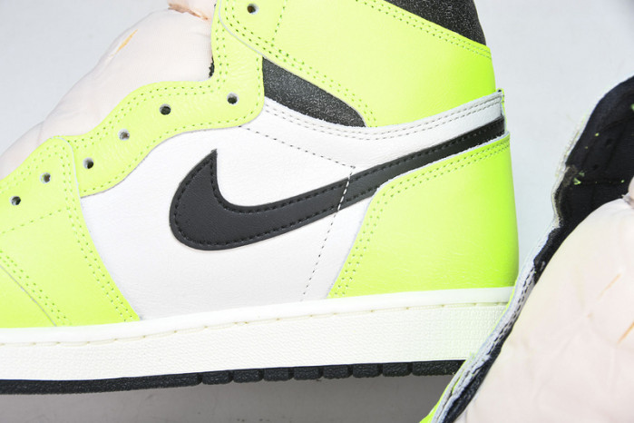 Air Jordan 1 High OG "Volt" AJ1 555088-702