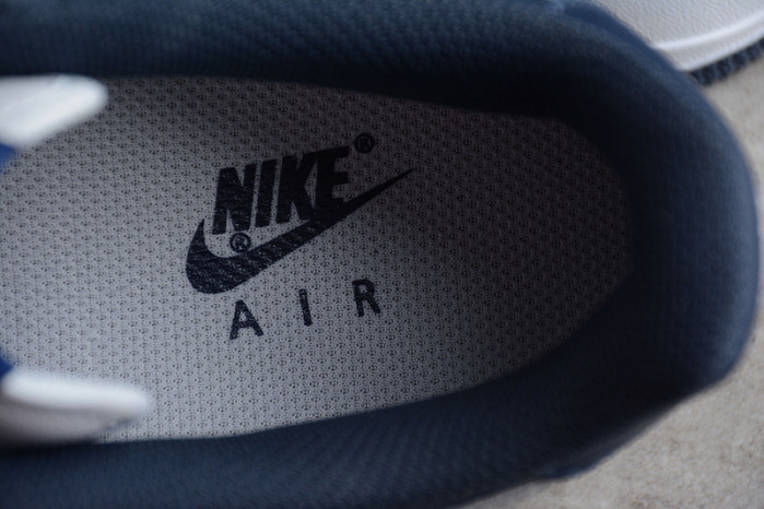 NIKE Air Force 1 BS8872-055