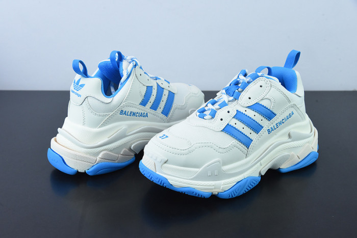 BL TRIPLE S TRAINERS