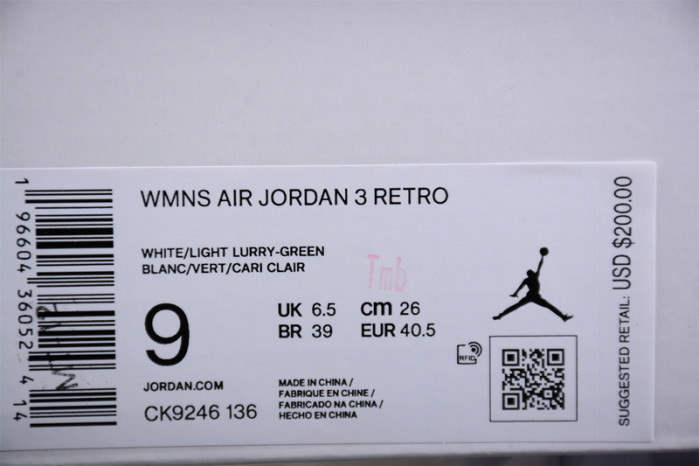 Air Jordan 3 Retro "Lucky Green" CK9246-136