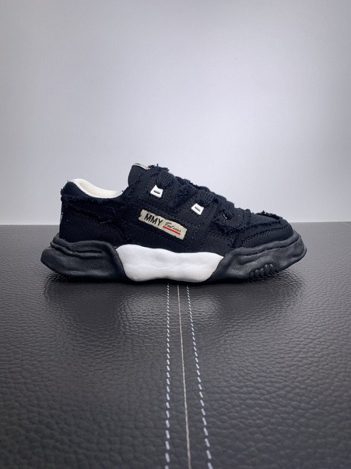 Ma*s*n mihara yasuhiro sneaker mmy-9