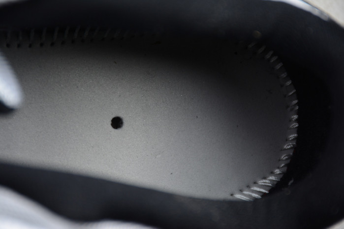 AIR JORDAN 11 RETRO LOW "CONCORD" BLACK/ WHITE mens 528895-153