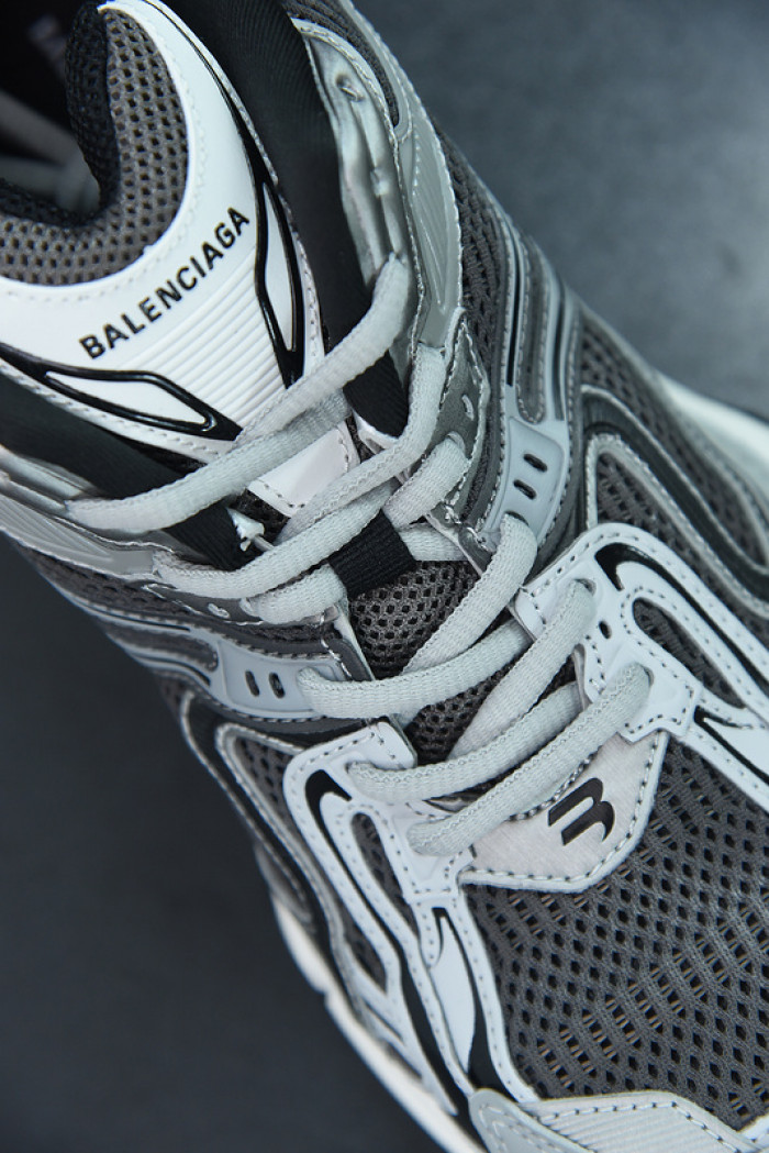 BC X-PANDER 6.0 TRAINER 653870 W2RA3 1212