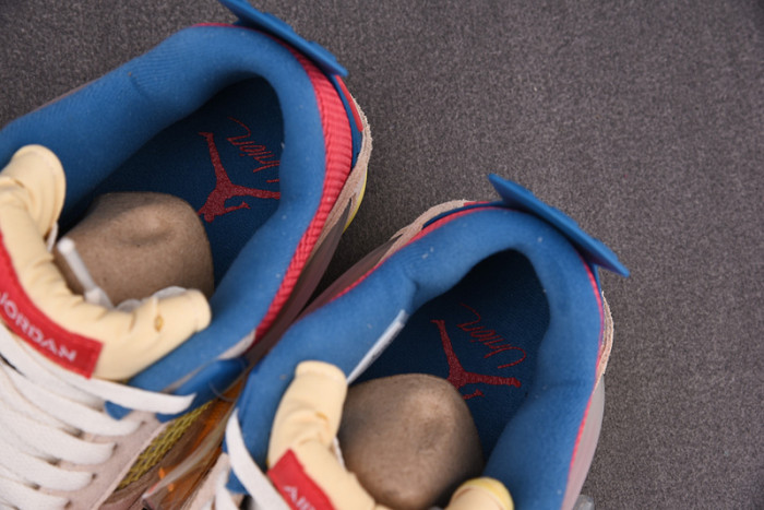 Jordan 4 Retro Union Guava Ice - DC9533-800