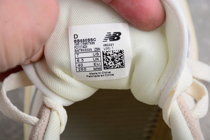 NEW BALANCE 550 BB550SSC