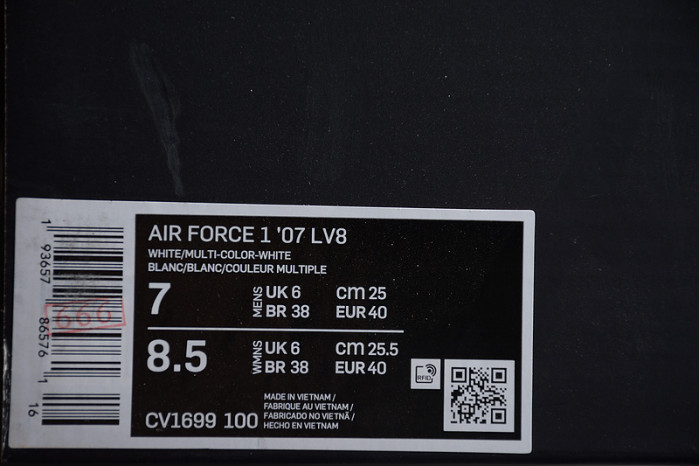 NIKE Air Force 1 CV1699-100