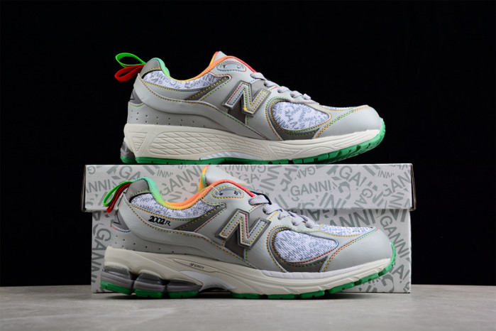 New Balance 2002 ML2002RGD