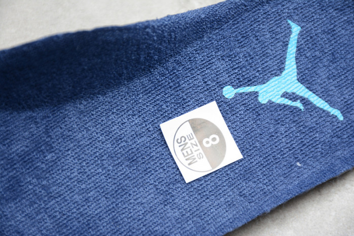 AIR JORDAN 11 RETRO "WIN LIKE 