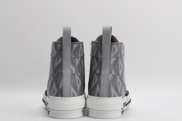 DR B23 OBLIQUE HIGH TOP SNEAKER