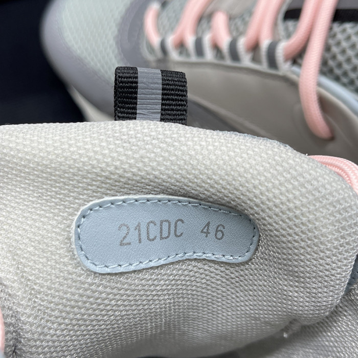 DR B22 TRAINER SNEAKER