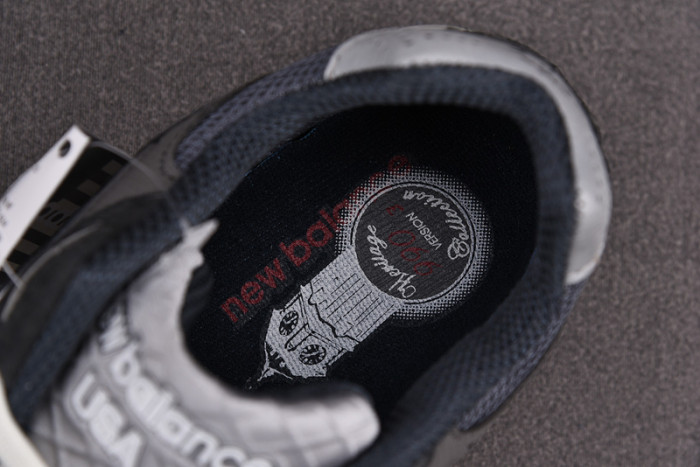 KITH x New Balance 990 V3“Tornado 990V3 M990KT3