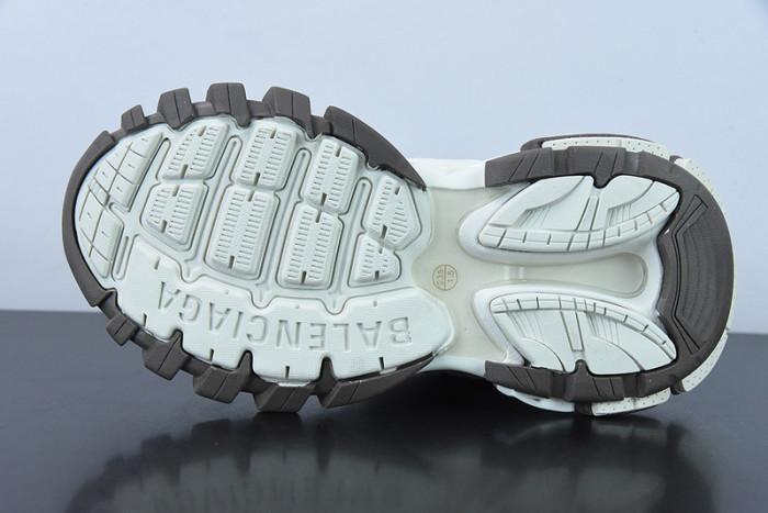 BC TRACK IDK81754632