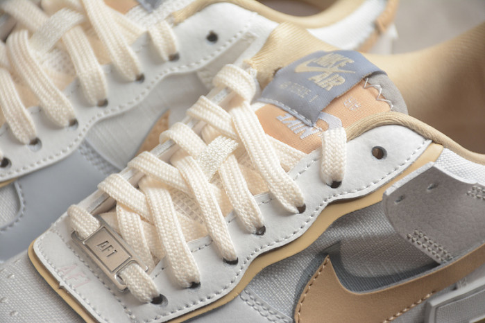 NIKE Air Force 1 Shadow 