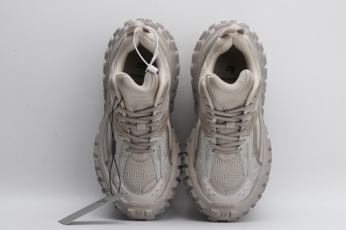 BC DEFENDER RUBBER PLATFORM SNEAKERS