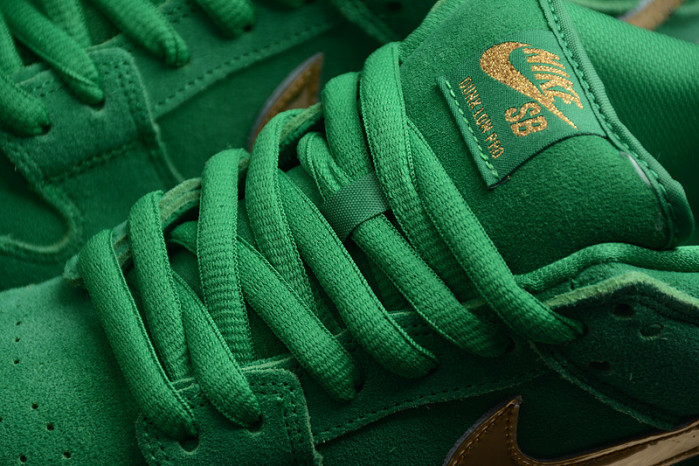 NIKE SB DUNK LOW ST PATRICK