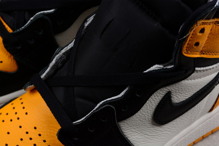 AIR JORDAN 1 HIGH OG “YELLOW TOE” 555088-711