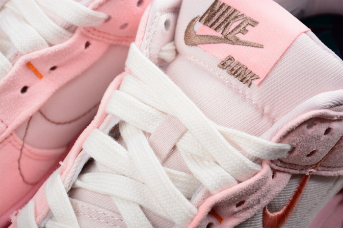 NIKE DUNK LOW DISRUPT 2 ‘PALE IVORY‘ DH4402-102