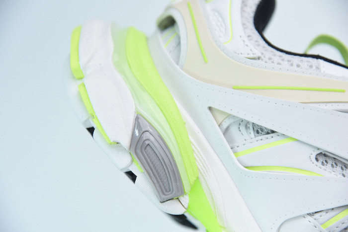 BL TRIPLE S TRAINERS